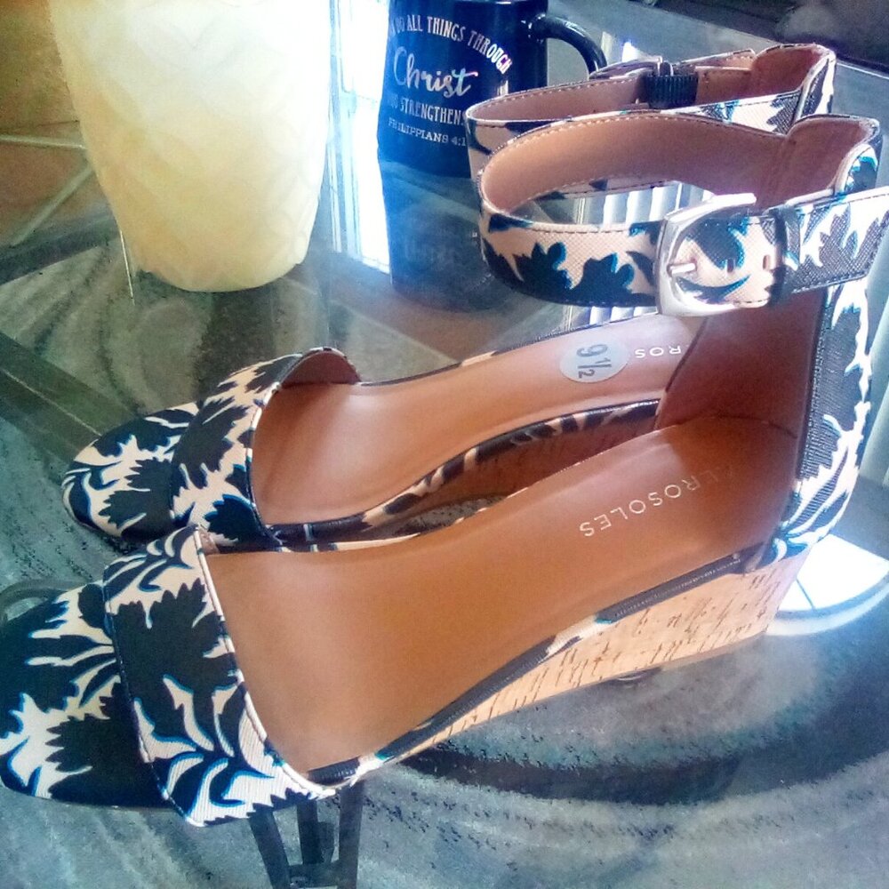 🎉Aerosole Blue Soft Pink Floral Ankle Espadrilles  Size 9.5🎉